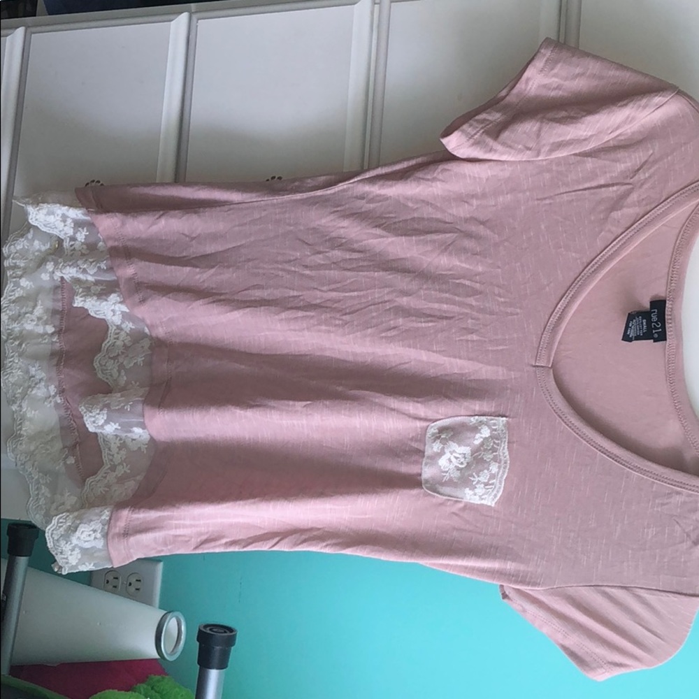 Rue 21 t-shirt